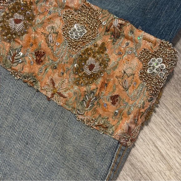NEW ALLEN B (Schwartz) Embellished Cropped Boho Chic Jeans Size 29 RETAILS $695 - Picture 2 of 12